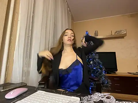 BarbaraFantasy online show from 12-16-24, 07:32