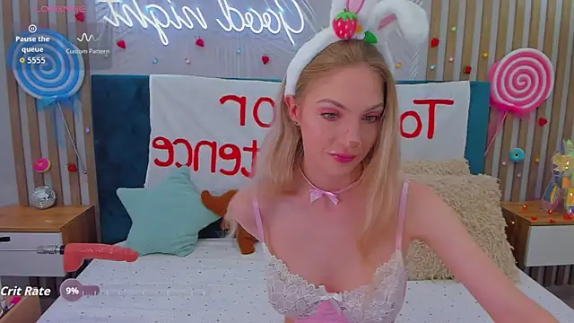 Emilly Hart online show from 10-23-25, 03:17