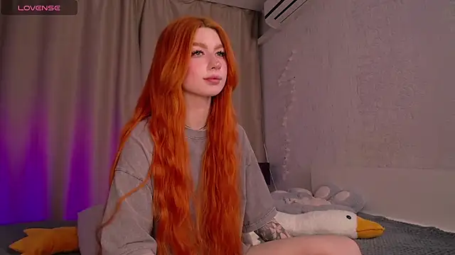 Snapshot of Evaa_Moonn_ chatting on 03-11-25, 10:29 Evaa Moonn  online show from 03-11-25, 10:29