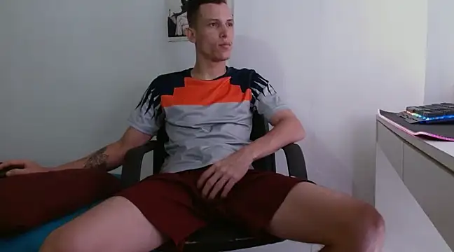 deividcloud36 online show from 01-08-25, 02:03