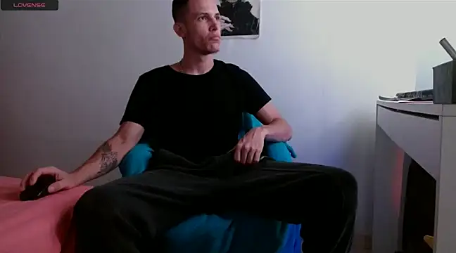 deividcloud36 online show from 02-03-25, 01:41