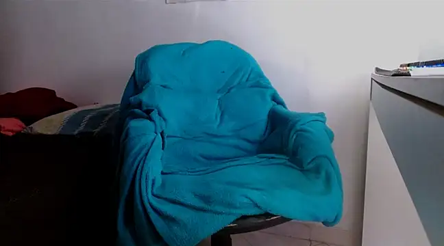 Snapshot of deividcloud36 chatting on 03-01-25, 04:26 deividcloud36 online show from 03-01-25, 04:26