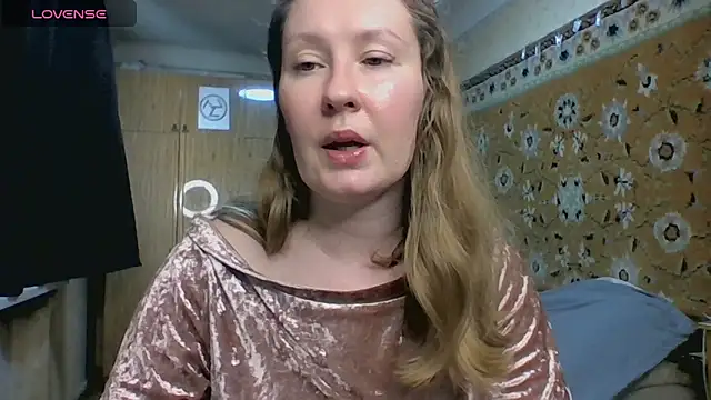 AnnaXLovers online show from 05-07-26, 12:43
