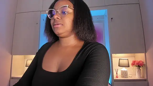 Snapshot of tamaraa_smiith chatting on 05-16-26, 07:56 tamaraa smiith online show from 05-16-26, 07:56
