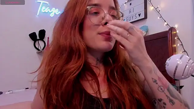 Snapshot of Manuela_monroe chatting on 05-12-26, 12:08 Manuela monroe online show from 05-12-26, 12:08