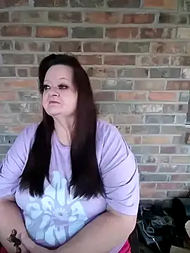 Bayou Woman68 online show from 11-06-25, 10:32