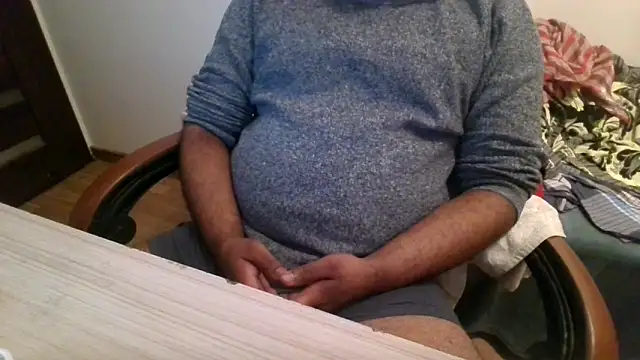Snapshot of Indianluckyboytits chatting on 04-03-26, 10:30 Indianluckyboytits online show from 04-03-26, 10:30