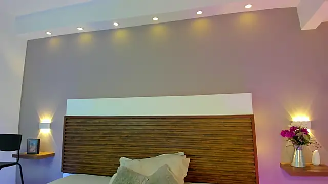 Adelehottman online show from 03-06-26, 12:34