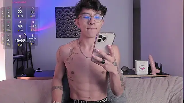 im  thomass online show from 12-16-25, 05:12