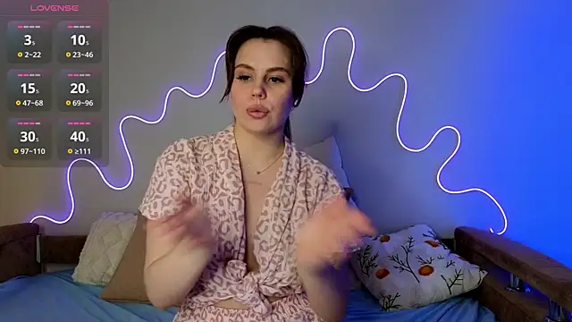 Snapshot of Aisha_Riley chatting on 03-05-25, 03:07 Aisha Riley online show from 03-05-25, 03:07