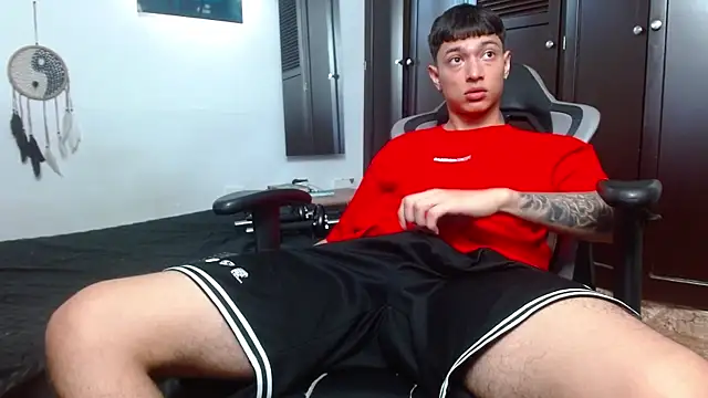 aaron blug online show from 02-18-25, 04:05