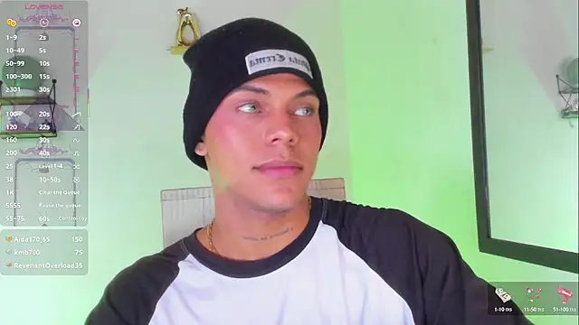 Snapshot of visaelX chatting on 02-27-25, 05:36 visaelX online show from 02-27-25, 05:36