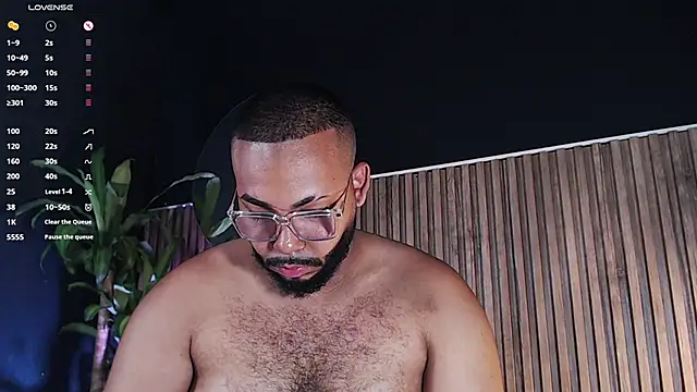 Snapshot of DilanJonnes_ chatting on 12-25-24, 01:10 DilanJonnes online show from 12-25-24, 01:10