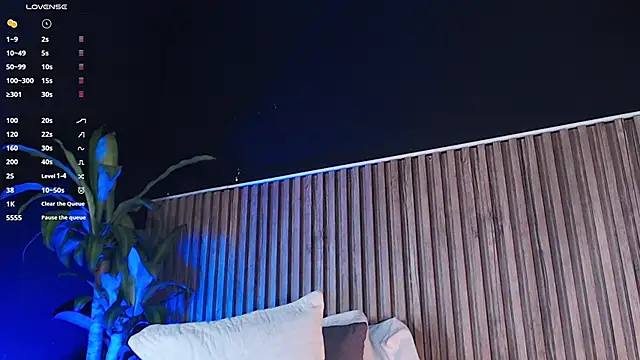 Snapshot of DilanJonnes_ chatting on 01-18-25, 10:28 DilanJonnes online show from 01-18-25, 10:28