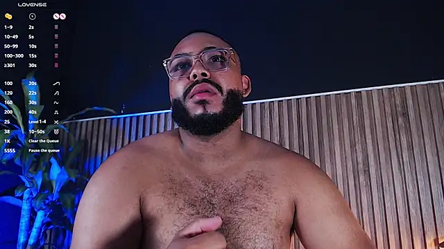 Snapshot of DilanJonnes_ chatting on 01-31-25, 08:43 DilanJonnes online show from 01-31-25, 08:43