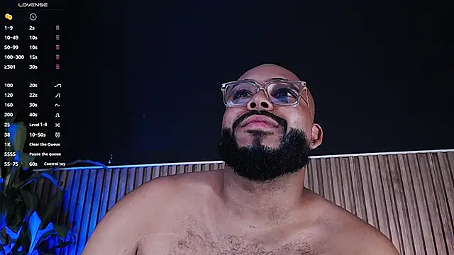 Snapshot of DilanJonnes_ chatting on 02-12-25, 10:26 DilanJonnes online show from 02-12-25, 10:26