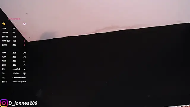 Snapshot of DilanJonnes_ chatting on 09-12-25, 11:15 DilanJonnes online show from 09-12-25, 11:15