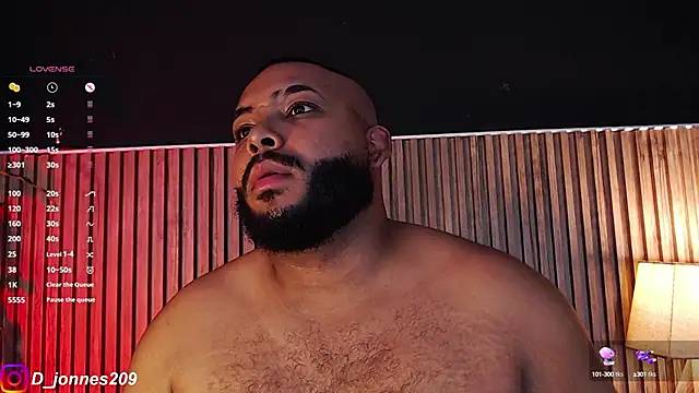 Snapshot of DilanJonnes_ chatting on 09-23-25, 11:19 DilanJonnes online show from 09-23-25, 11:19