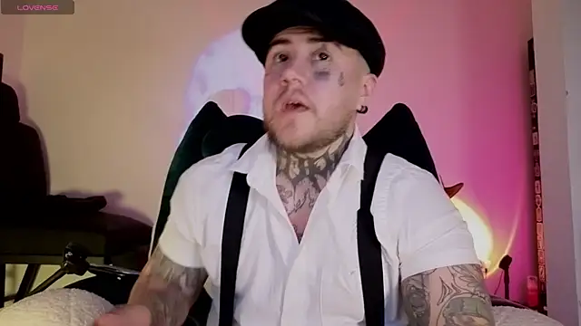 Snapshot of Ash_gusbig chatting on 11-12-25, 03:18 Ash gusbig online show from 11-12-25, 03:18