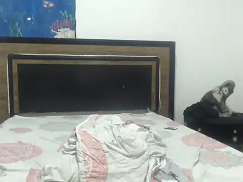 Snapshot of AlbertBigCock chatting on 01-08-26, 04:59 AlbertBigCock online show from 01-08-26, 04:59