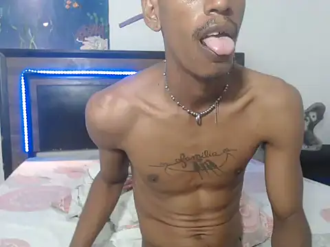 Snapshot of AlbertBigCock chatting on 01-13-26, 04:40 AlbertBigCock online show from 01-13-26, 04:40