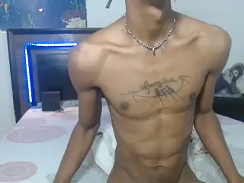 Snapshot of AlbertBigCock chatting on 01-14-26, 05:13 AlbertBigCock online show from 01-14-26, 05:13