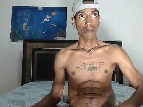 Snapshot of AlbertBigCock chatting on 02-03-26, 06:40 AlbertBigCock online show from 02-03-26, 06:40