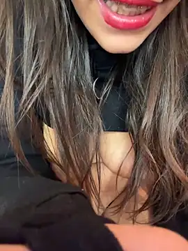 Snapshot of laptrona-lolo chatting on 02-28-25, 04:54 laptrona-lolo online show from 02-28-25, 04:54