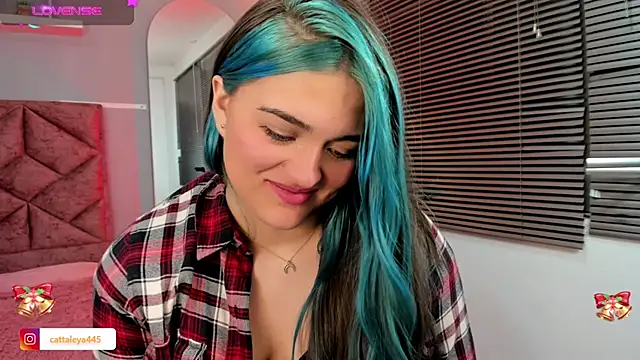 cattaleya    online show from 12-14-24, 06:24