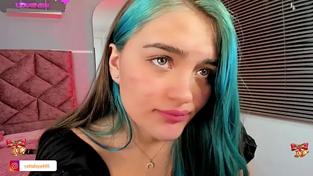 cattaleya    online show from 12-14-24, 09:29