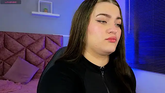 cattaleya    online show from 03-11-25, 03:05