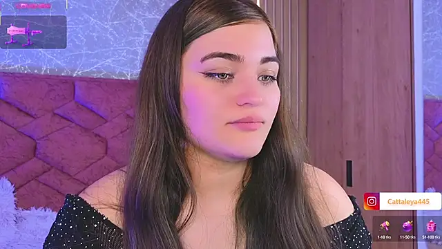 cattaleya    online show from 03-15-25, 05:52