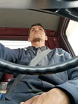 Snapshot of TattyFoxglove chatting on 07-15-26, 04:45 TattyFoxglove online show from 07-15-26, 04:45