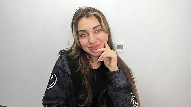 Summmmersky online show from 02-08-25, 03:21