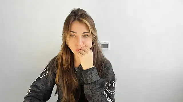 Summmmersky online show from 02-26-25, 09:53