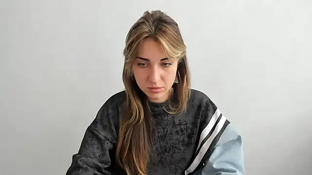 Summmmersky online show from 03-19-25, 12:12