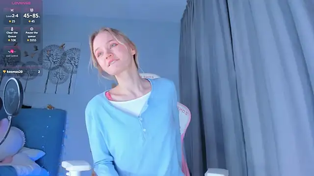 JennyWoody online show from 01-09-25, 04:49