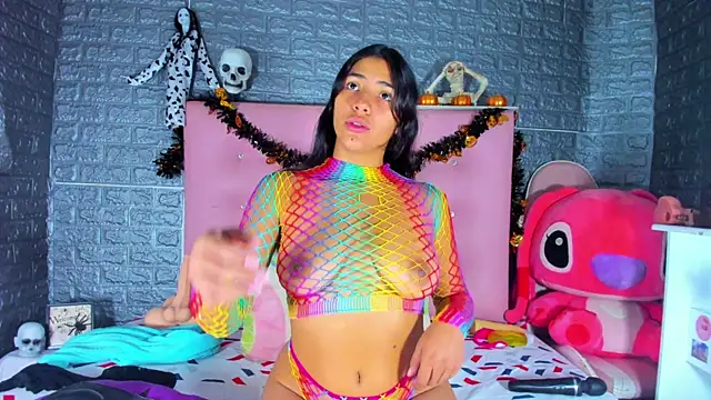 AriannaLewiis online show from 10-18-25, 07:36