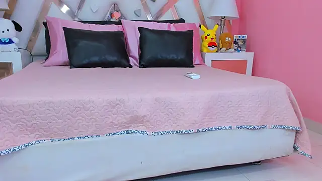 AnngelaSkye online show from 01-22-25, 06:31