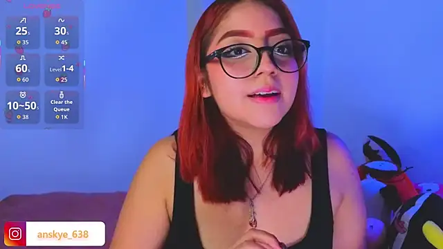 AnngelaSkye online show from 11-19-25, 04:45