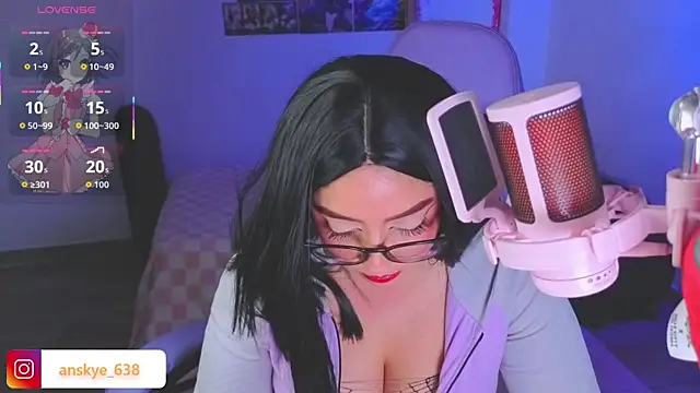 AnngelaSkye online show from 04-09-26, 07:36