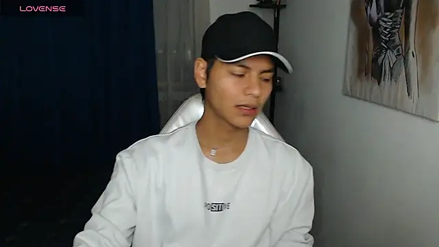 Snapshot of alanprince44 chatting on 01-12-25, 12:49 alanprince44 online show from 01-12-25, 12:49