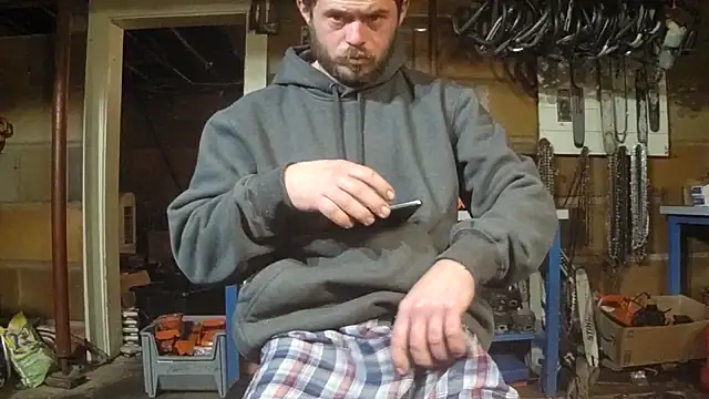 Bigoleslong98765 online show from 03-08-26, 11:14