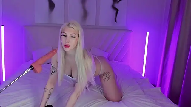 EmmaBarbs online show from 01-31-25, 10:10