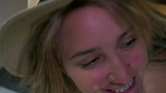 Winnie sweet online show from 12-20-24, 01:54