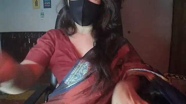 Most-Beautiful-Queen online show from 11-18-25, 07:18