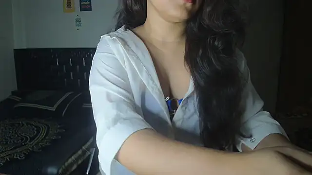 Snapshot of Most-Beautiful-Queen chatting on 04-25-26, 04:37 Most-Beautiful-Queen online show from 04-25-26, 04:37