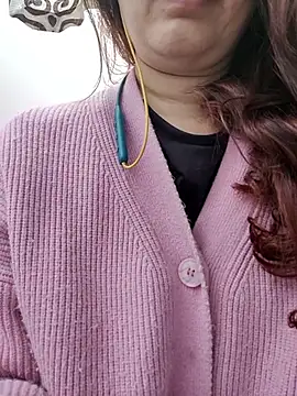 Brown Maxi online show from 01-08-26, 07:54