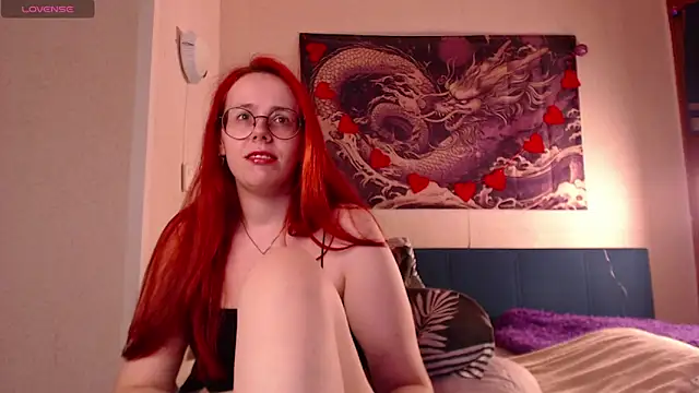 VanessaLincum online show from 06-04-26, 08:42