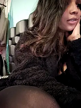 Snapshot of Anifer chatting on 01-18-25, 03:42 Anifer online show from 01-18-25, 03:42